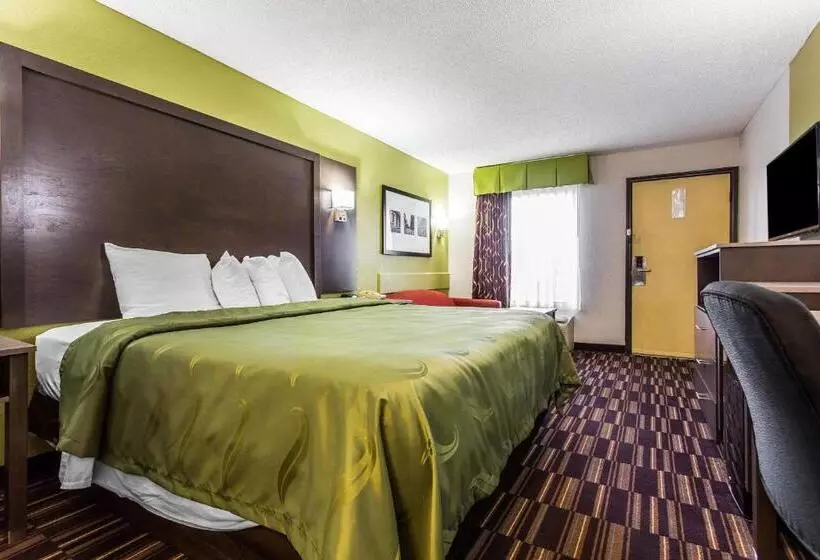 فندق Quality Inn