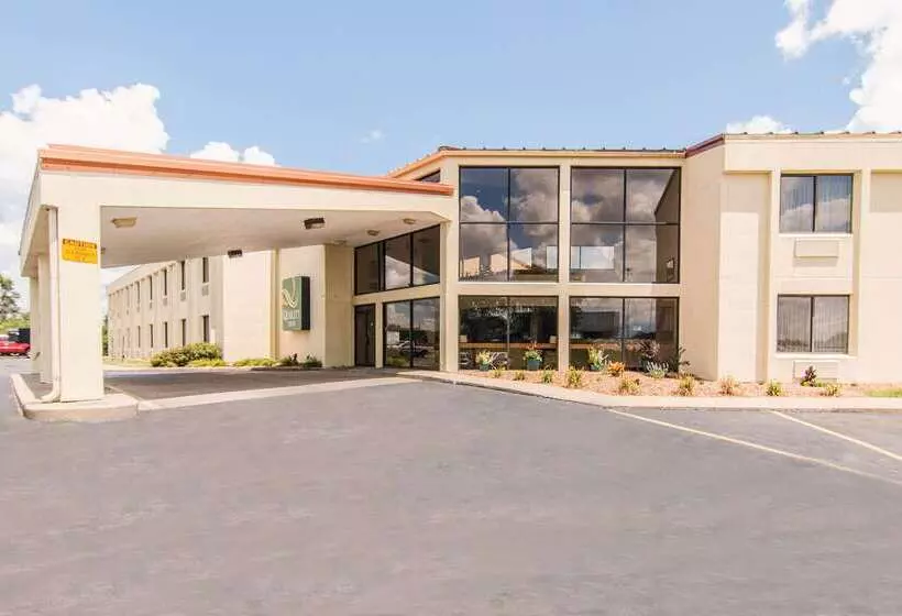 فندق Quality Inn