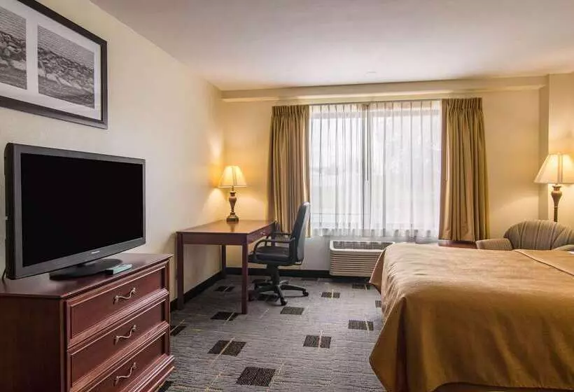 فندق Quality Inn