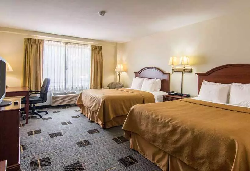 فندق Quality Inn