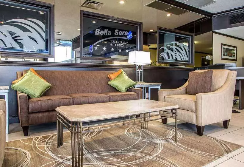 ホテル Quality Inn O'Hare Airport