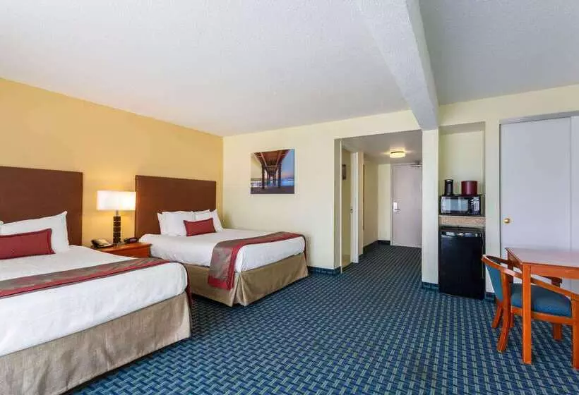 فندق Ramada Plaza By Wyndham Virginia Beach Oceanfront