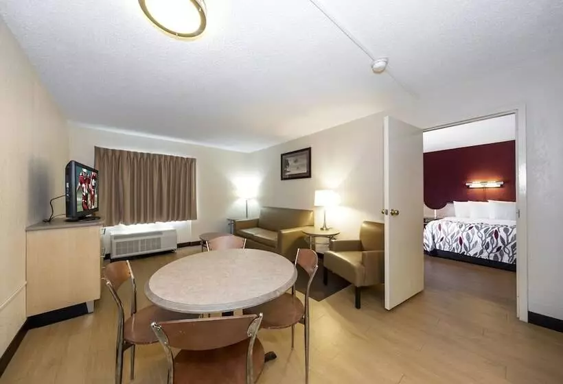 Red Roof Inn Myrtle Beach Hotel   Market Commons