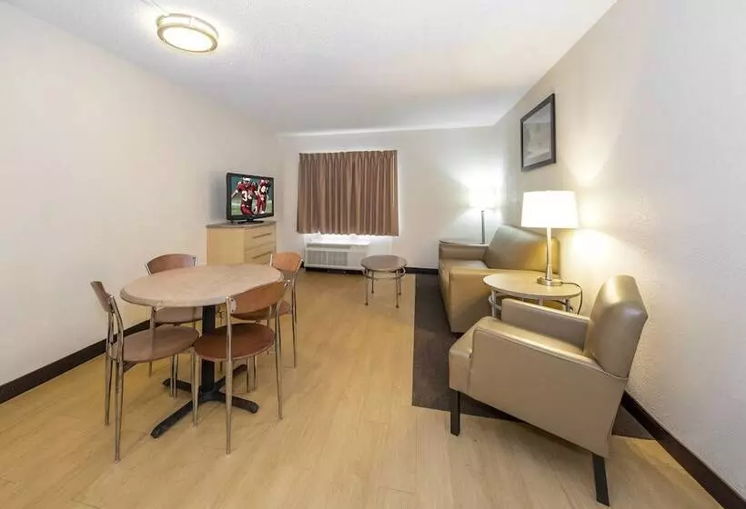 Red Roof Inn Myrtle Beach Hotel   Market Commons