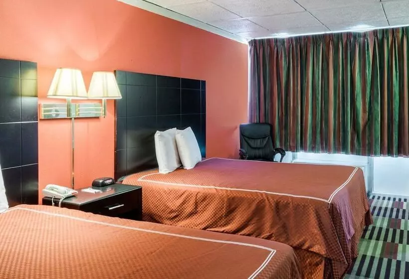 Szálloda Rodeway Inn University