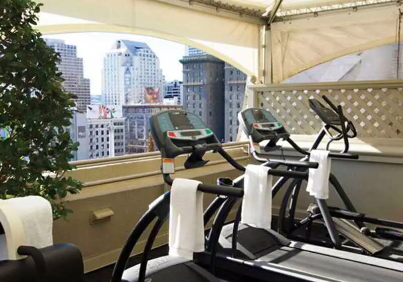 호텔 Taj Campton Place