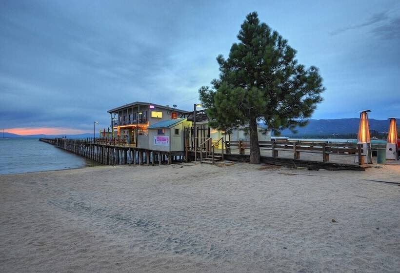 هتل Beach Retreat & Lodge At Tahoe