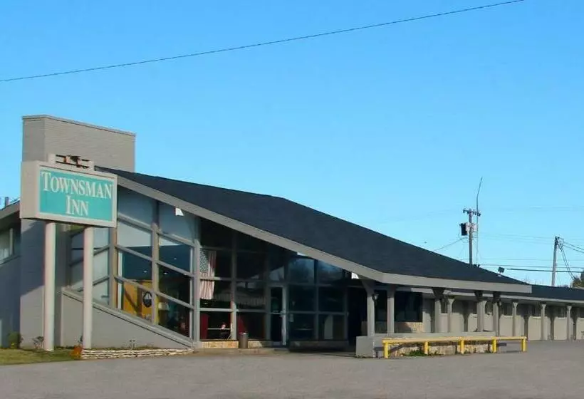 فندق Townsman Inn Larned