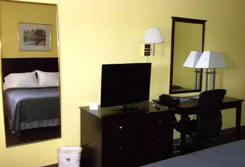 فندق Townsman Inn Larned