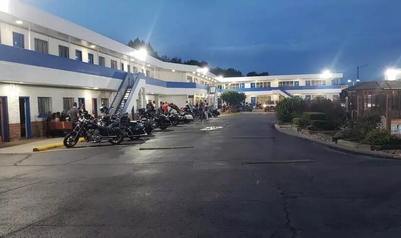 Motel 6 Canon City, Co