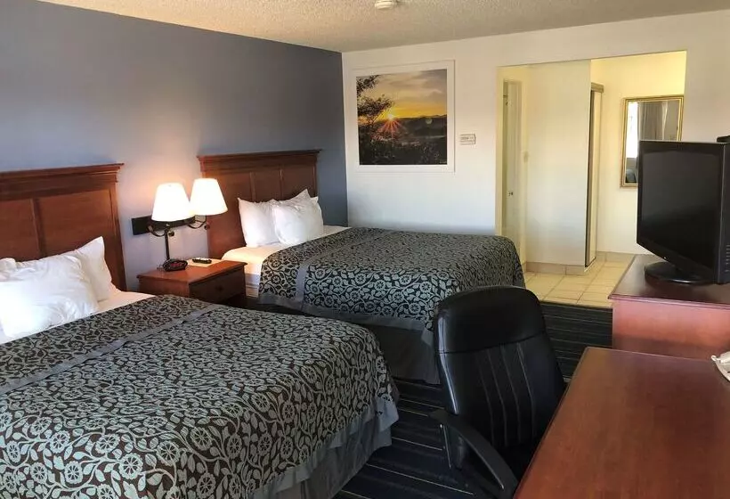 فندق على الطريق Days Inn By Wyndham Grand Junction