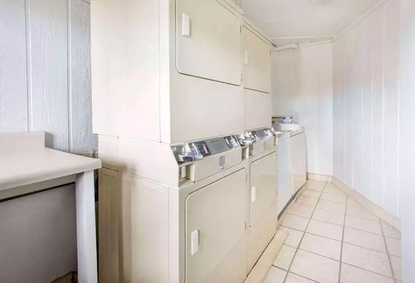 فندق على الطريق Days Inn By Wyndham Grand Junction