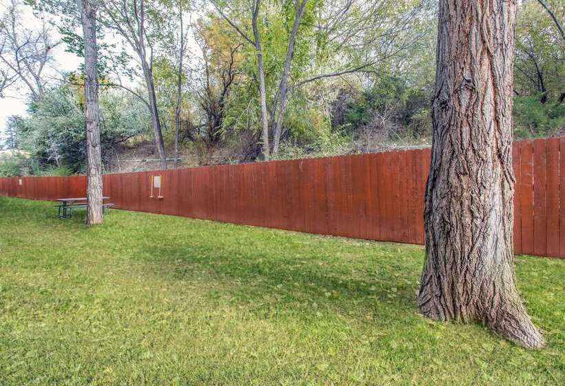 مُتل Days Inn By Wyndham Grand Junction