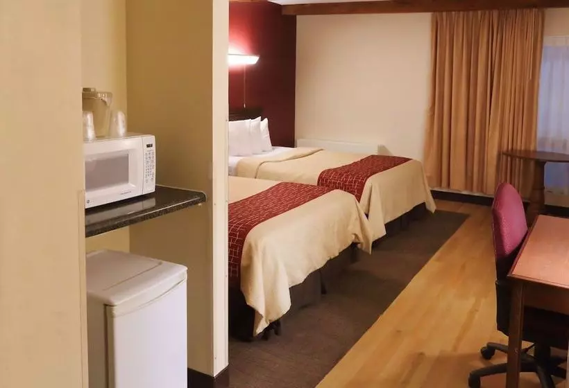 Townhouse Hotel Grand Forks