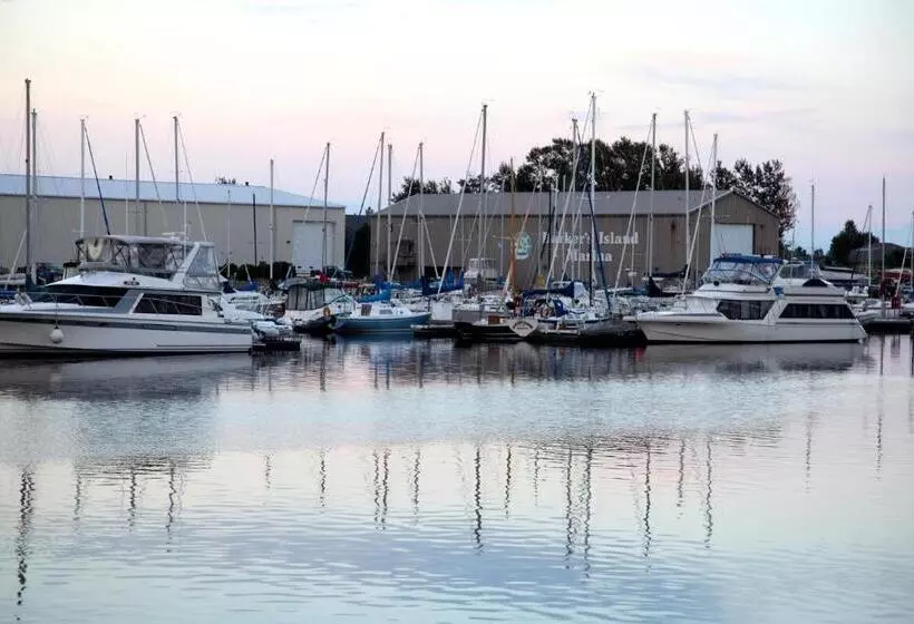 酒店 Barkers Island Inn Resort & Conference Center