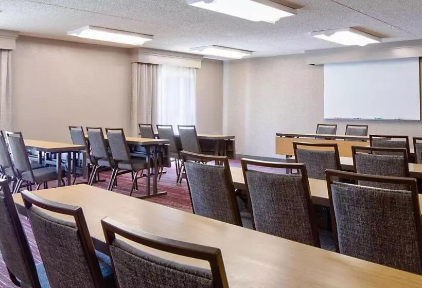 酒店 Courtyard By Marriott Dallas Arlington Entertainment District