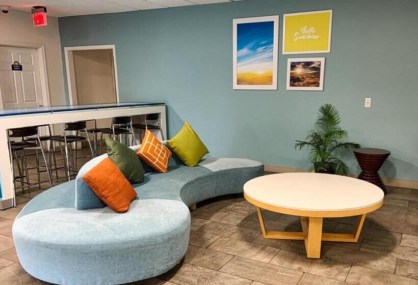 فندق Days Inn By Wyndham Westend Alexandria,va Washington Dc Area