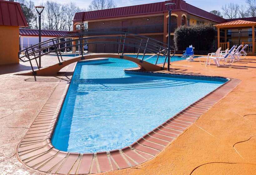 בית מלון כפרי Days Inn By Wyndham Forsyth