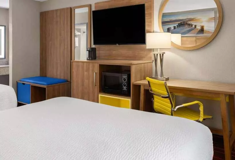 Hotel Days Inn By Wyndham Forsyth