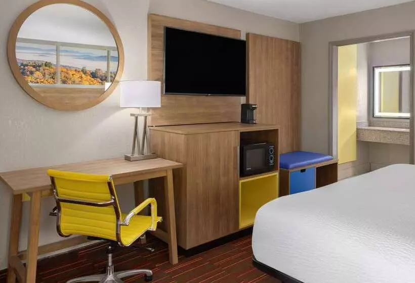 Hotel Days Inn By Wyndham Forsyth