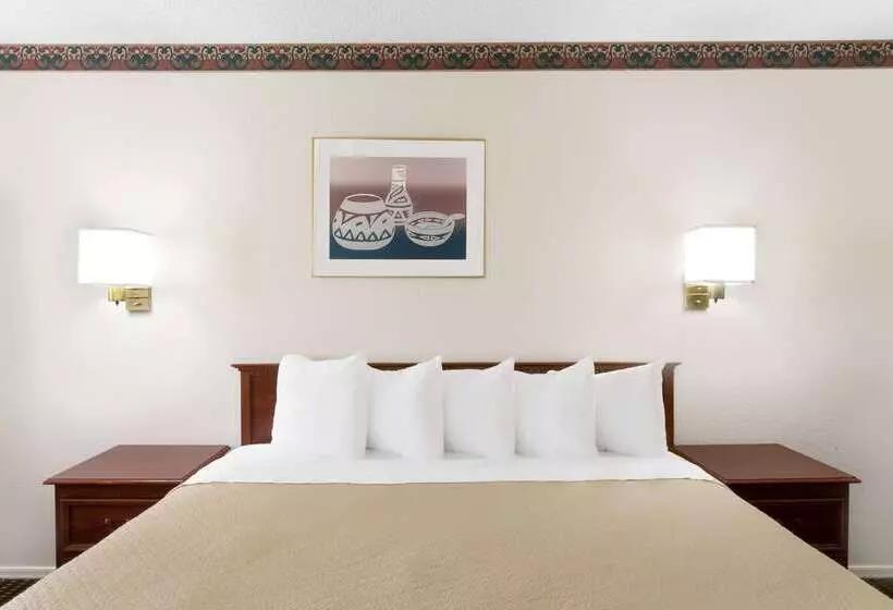 Otel Days Inn By Wyndham Kingman West