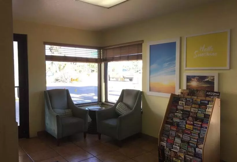 Otel Days Inn By Wyndham Kingman West