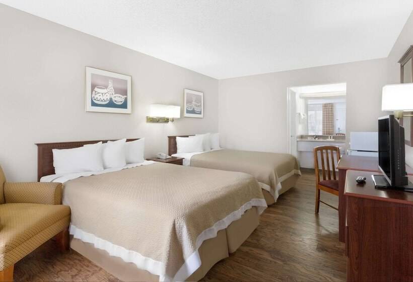 בית מלון כפרי Days Inn By Wyndham Kingman West