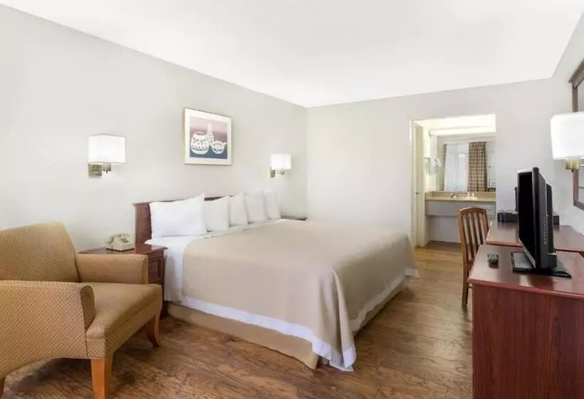 Otel Days Inn By Wyndham Kingman West