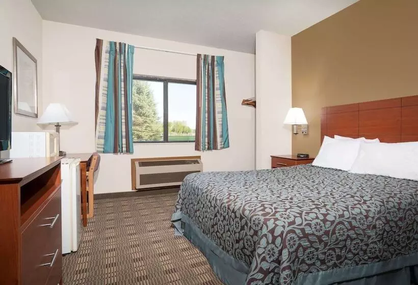 בית מלון כפרי Days Inn By Wyndham Mankato