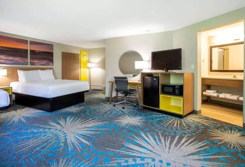 Otel Days Inn By Wyndham Marquette