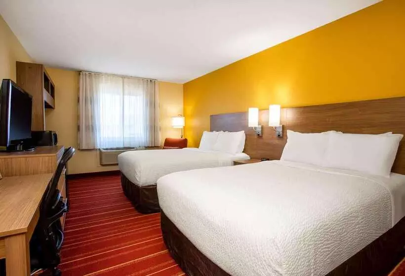 Otel Days Inn By Wyndham Marquette