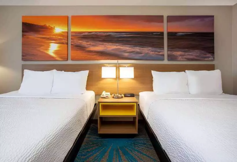 Otel Days Inn By Wyndham Marquette