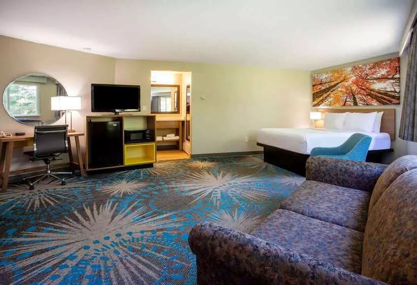 Otel Days Inn By Wyndham Marquette