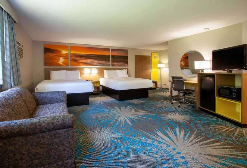 Otel Days Inn By Wyndham Marquette