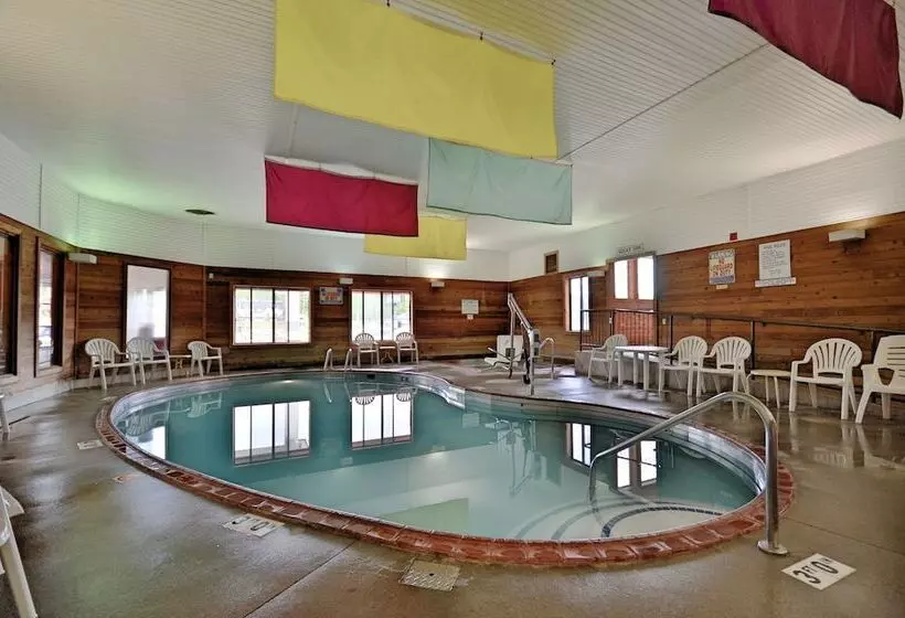 Otel Days Inn By Wyndham Marquette