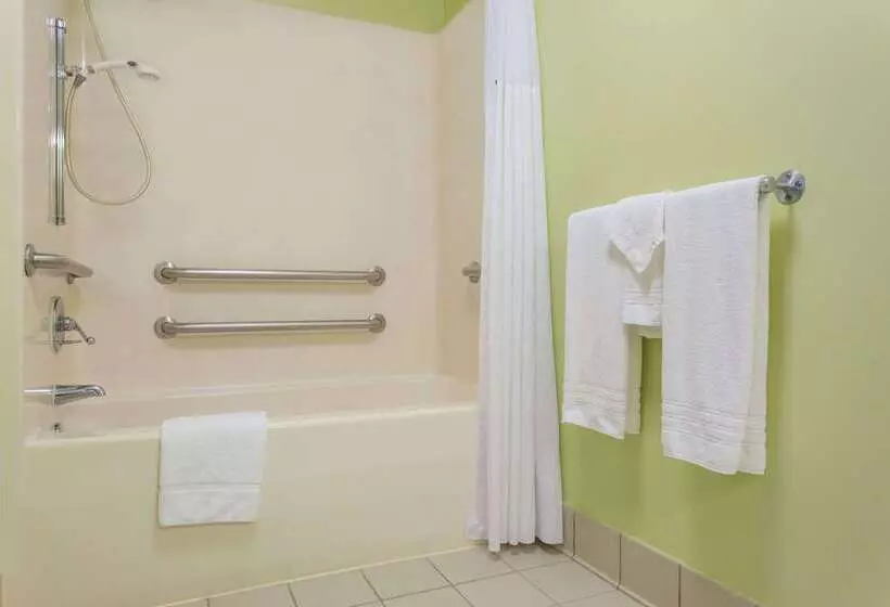 호텔 Days Inn By Wyndham Raleighairportresearch Triangle Park