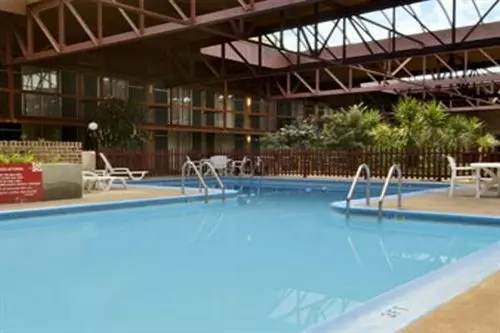 ホテル Days Inn Conference Center