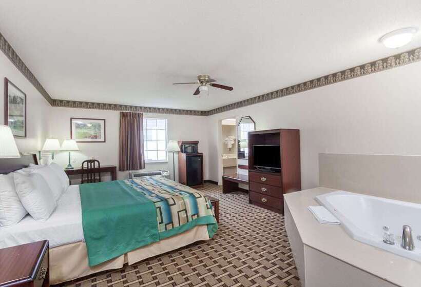 فندق Days Inn & Suites By Wyndham Huntsville