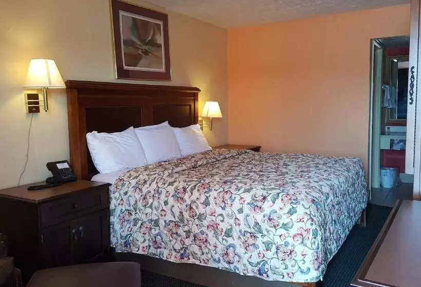 Hotel Garden Inn And Extended Stay