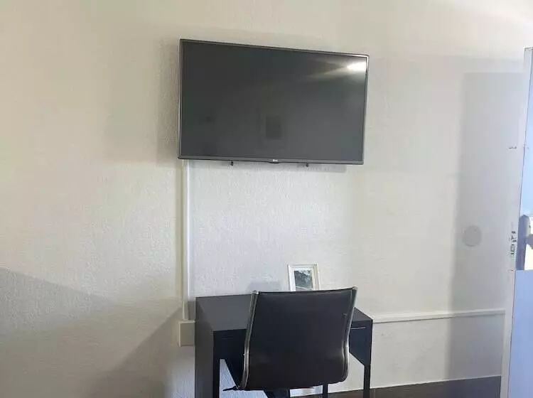 ホテル Ocotillo Apartments &