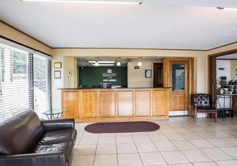 ホテル Quality Inn Manning I95