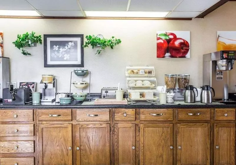 ホテル Quality Inn Manning I95