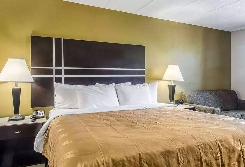 فندق La Casa Inn & Suites Middleboro