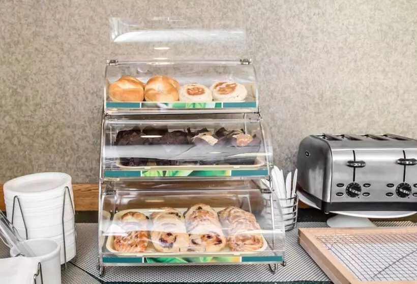 호텔 Quality Inn New Columbia Lewisburg