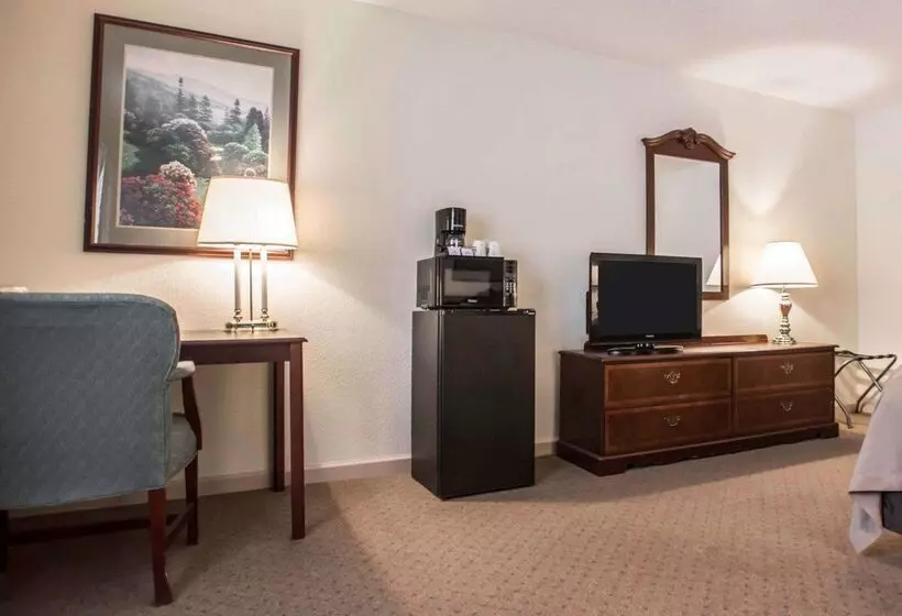 호텔 Quality Inn New Columbia Lewisburg