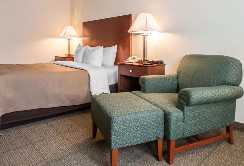 호텔 Quality Inn New Columbia Lewisburg