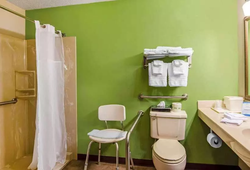 בית מלון כפרי Quality Inn