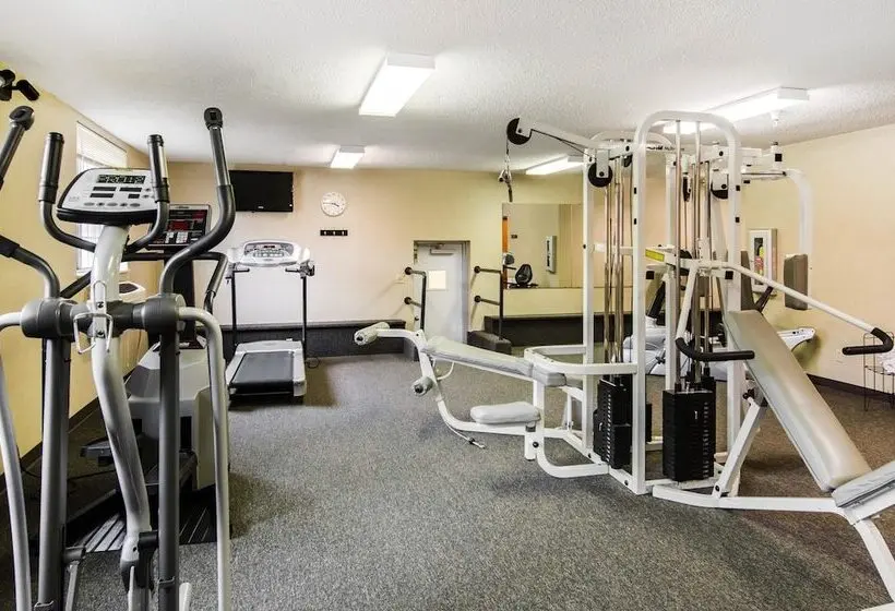 Hotelli Quality Inn Summersville - New River Area