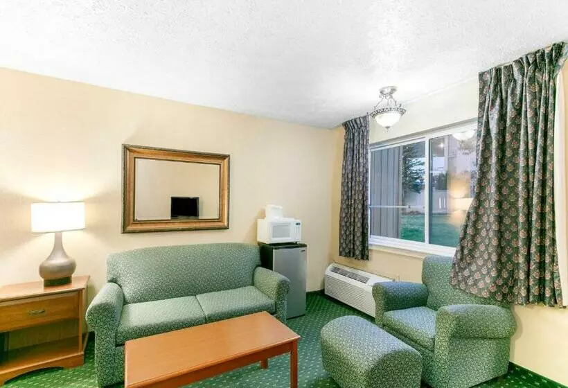 Oyo Hotel Spokane North