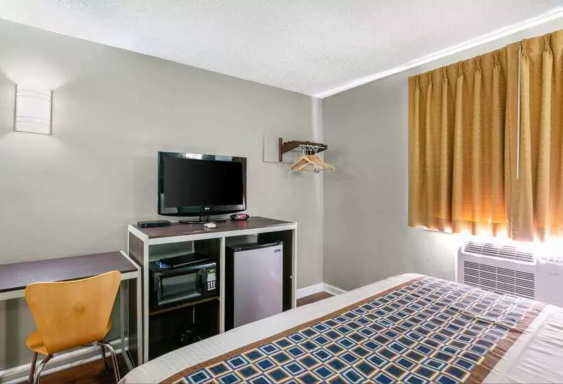 호텔 Knights Inn Bristol